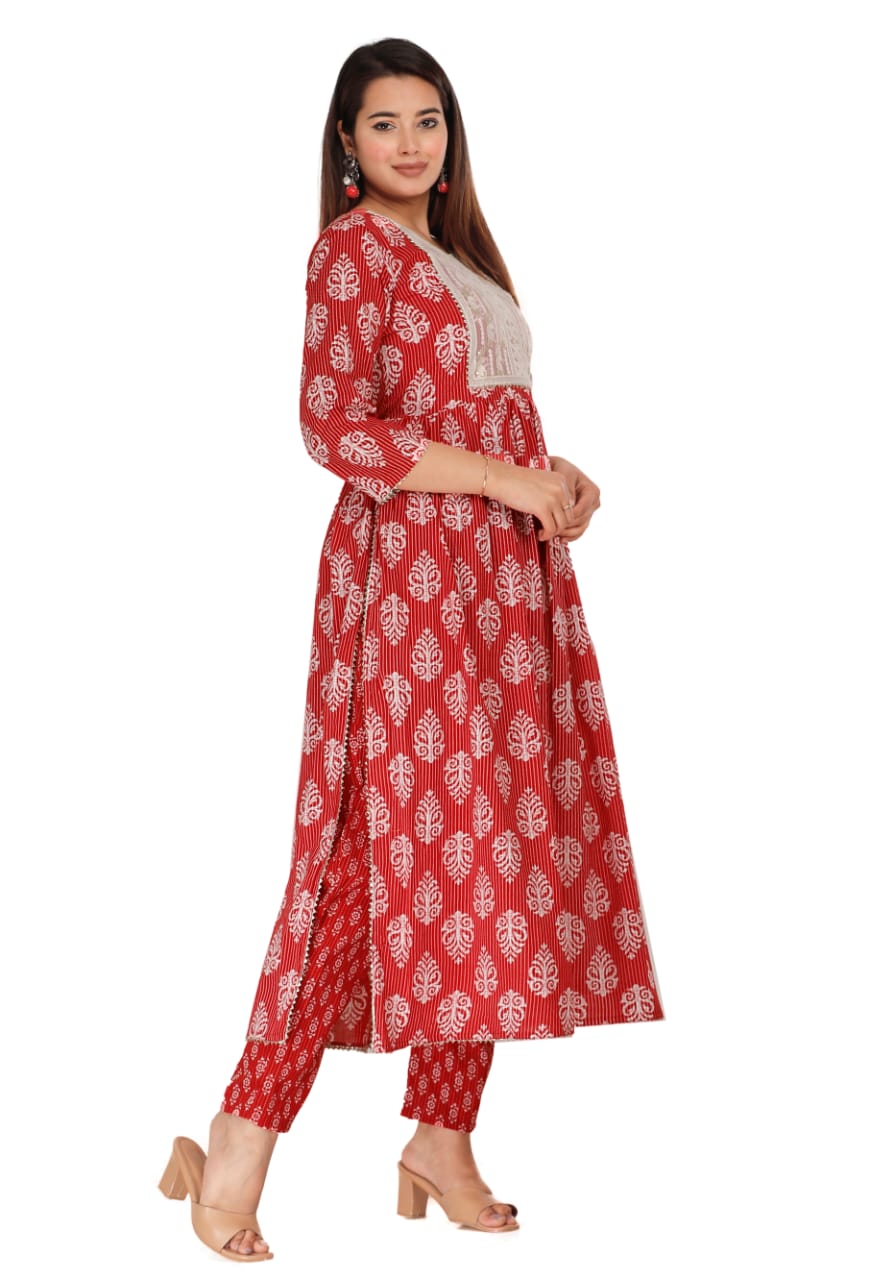 Soft Printed Cotton Long Slit Kurti With Pant
