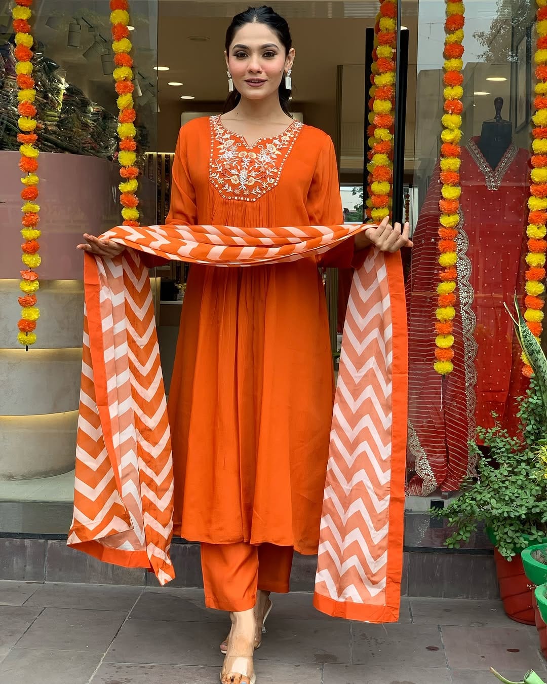 Embroiderd Cotton Kurti Set With Dupatta