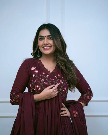 Anarkali Style  Embrioderd Cotton  Kurti Set With Malmal Dupatta