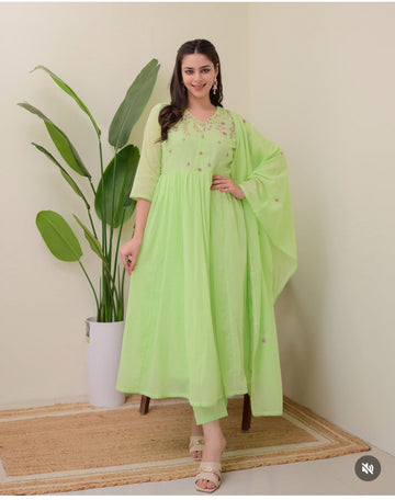 Mul cotton embroided  kurti ,pant with dupatta set for women