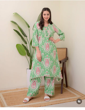 Soft Cotton Printed And Stylish  Neck Kurti With Plazo For Women