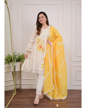 Women Kurti Set With Lehariya Dupatta